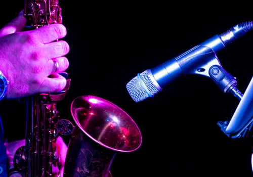 The Best Sports Bars in Louisville for Live Music and Entertainment